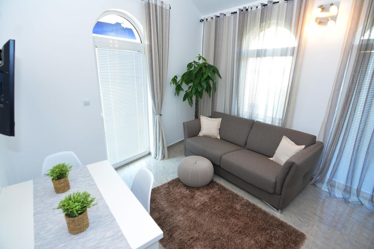 Tropicoco Apartments Τίβατ Εξωτερικό φωτογραφία