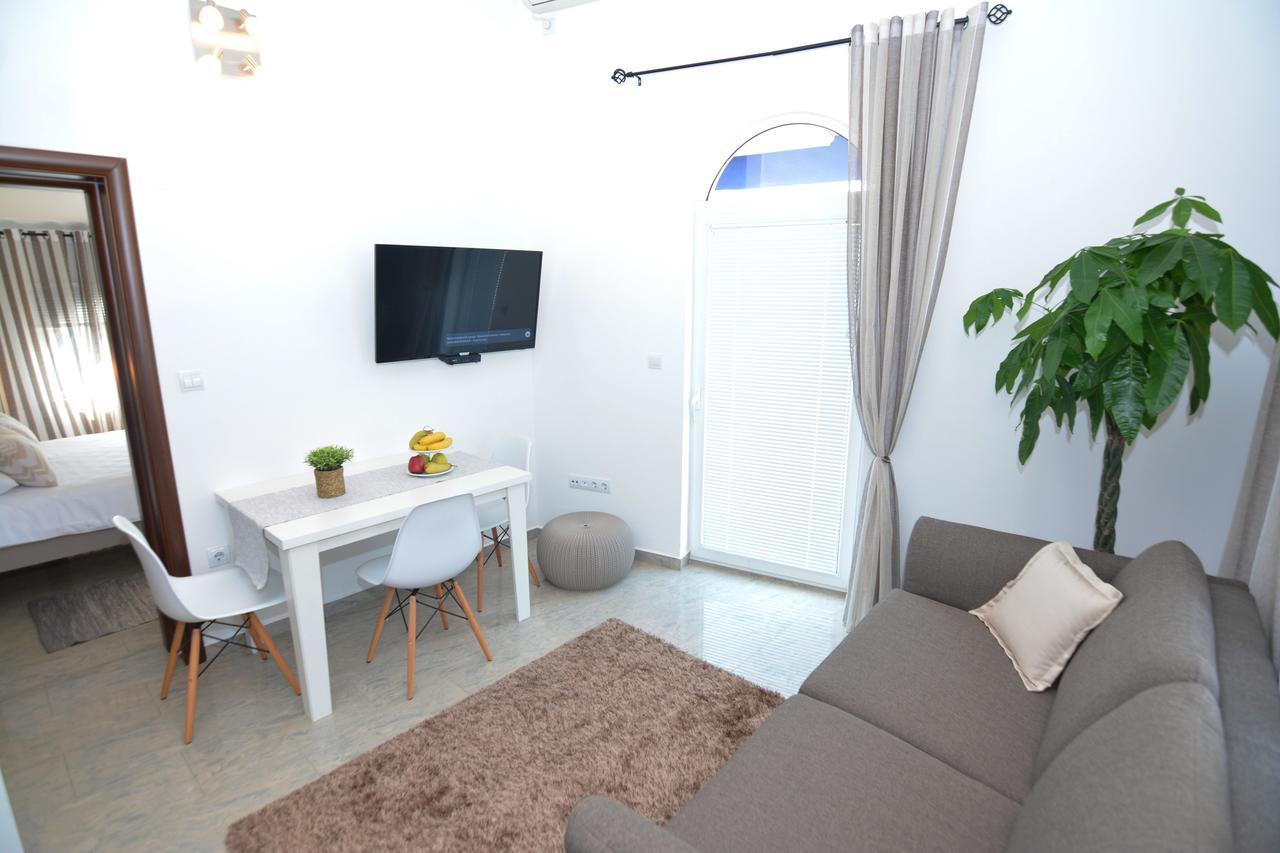 Tropicoco Apartments Τίβατ Εξωτερικό φωτογραφία