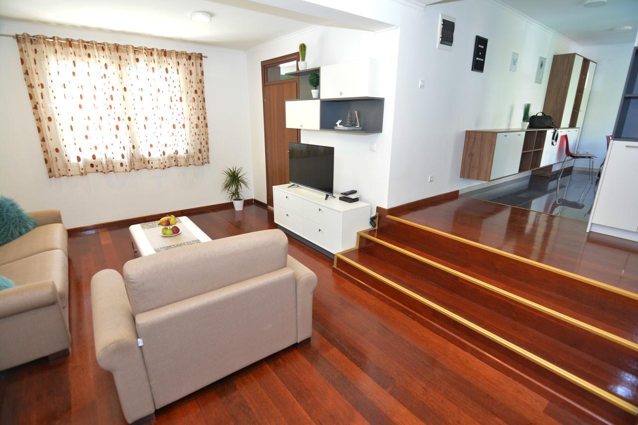 Tropicoco Apartments Τίβατ Εξωτερικό φωτογραφία