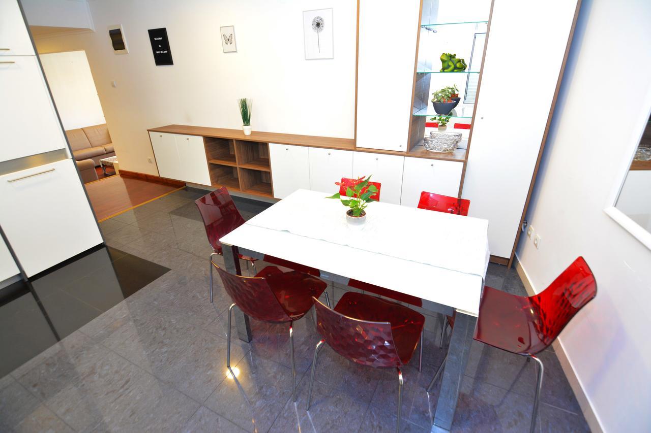 Tropicoco Apartments Τίβατ Εξωτερικό φωτογραφία