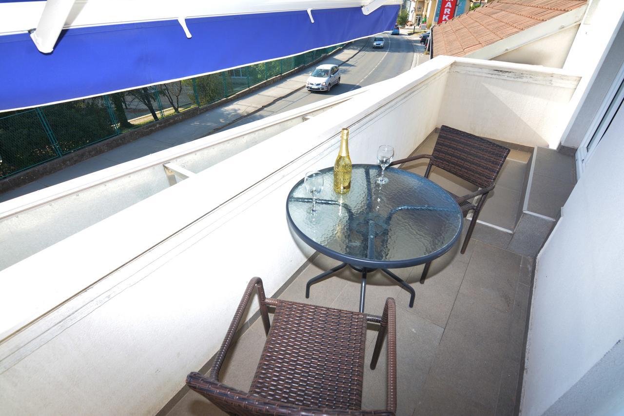 Tropicoco Apartments Τίβατ Εξωτερικό φωτογραφία