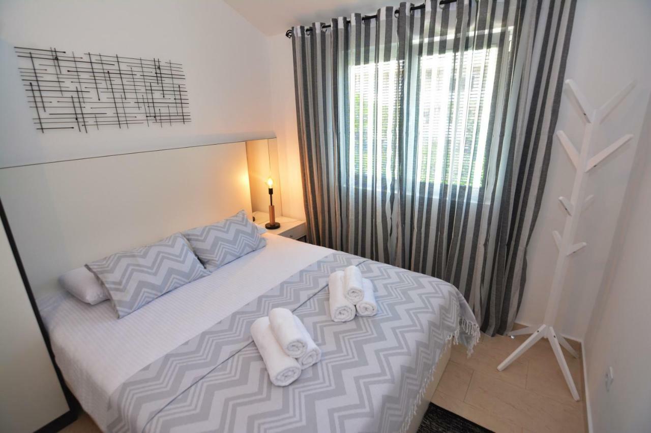 Tropicoco Apartments Τίβατ Εξωτερικό φωτογραφία